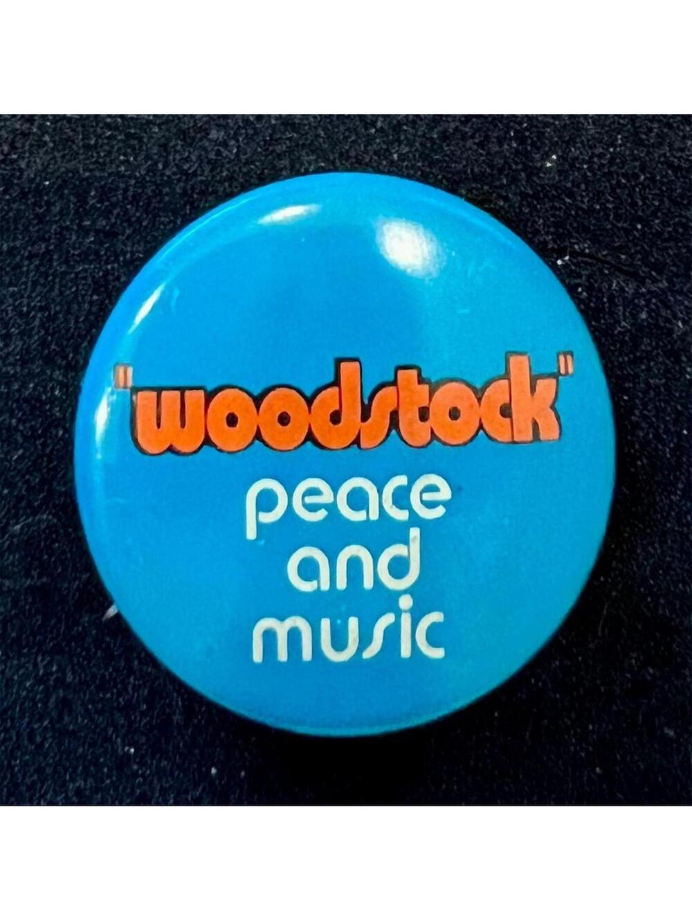 Woodstock Peace and Music Button Pinback USA Festival Music Vintage